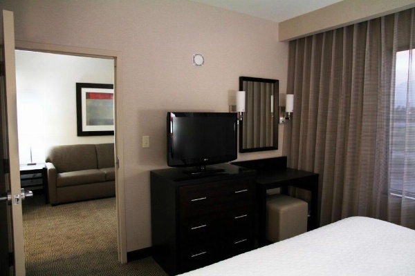 Embassy Suites By Hilton Ontario Airport image 17